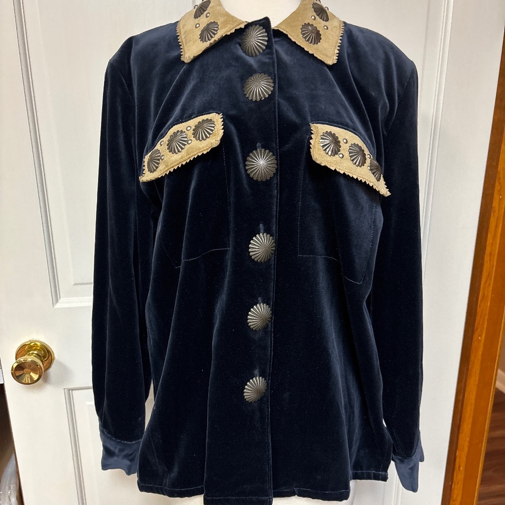 Double D Shirt NWT